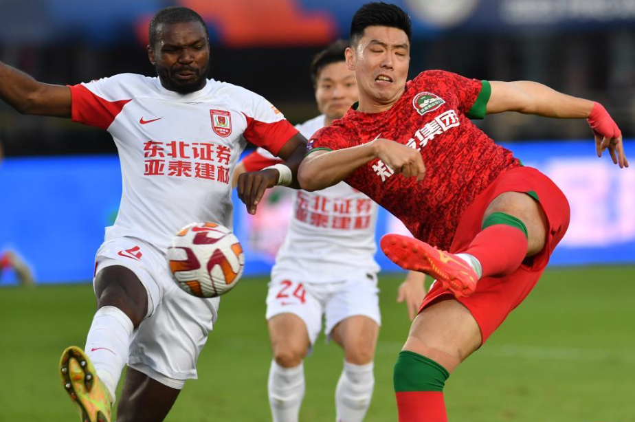 亚博体育-中超赛后再迎强敌，那不勒斯绝杀压哨，主帅态度——信心回归，赛程密集仍需轮换的简单介绍-亚博体育